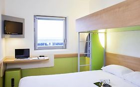 Ibis Budget Birmingham Airport Terminal Building - Nec